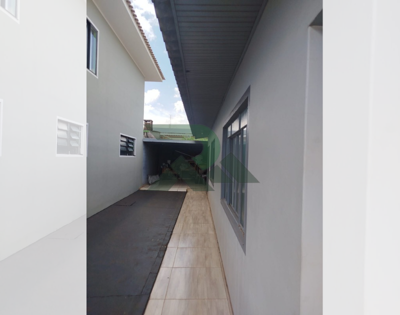 Casa a venda área total 230m2