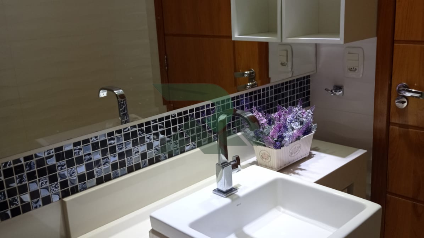 Apartamento Área total:	127.96 m2