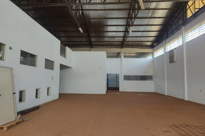 Barracão Industrial 25000 m2