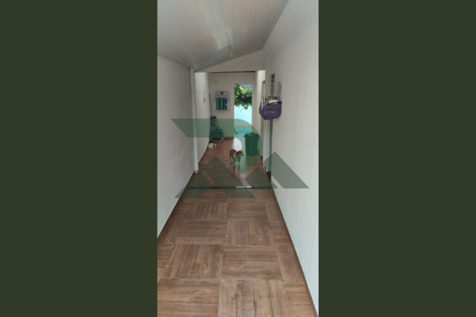 Casa com sala comercial 283,20 m2