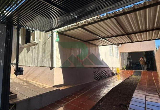 Casa no centro de Céu Azul 350 m2