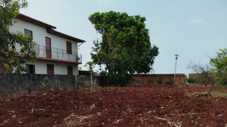 Lote urbano 422,73m²